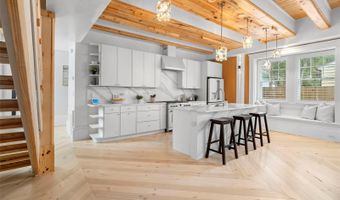 1521 E HARWOOD St, Orlando, FL 32803