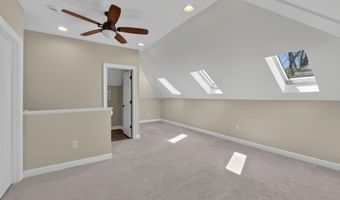 7087 DICK WOODS Rd, Afton, VA 22920