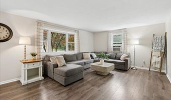 21 Nathaniel Dr, Amherst, NH 03031