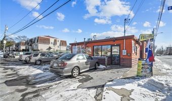 1007 Charles St, North Providence, RI 02904