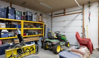 14300 Cambridge Rd, Bonner, MT 59823