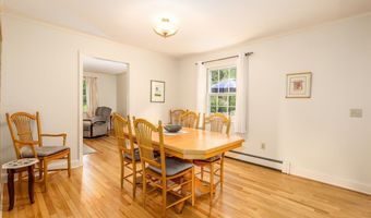 21 White Pine Dr, Brookfield, CT 06804