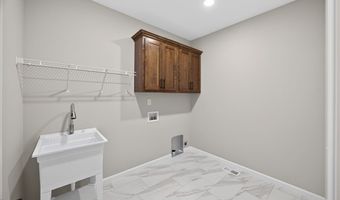 6700 Parwood Dr, Baxter, TN 38544