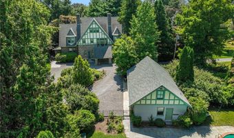 360 RUMSTICK Rd, Barrington, RI 02806