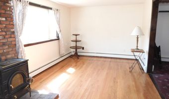 146 Bridle Rd, Billerica, MA 01821