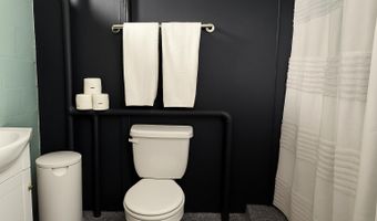 12 Shaw Dr, Alexandria, KY 41001