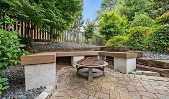 12510 Preserve Ln, Alpharetta, GA 30005