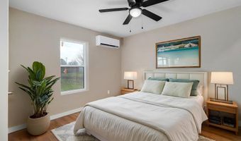 930 Porter Ave, Aurora, MO 65605