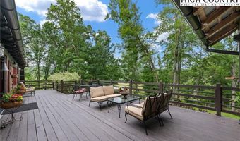 527 Red Tailed Hawk Rd, Banner Elk, NC 28604