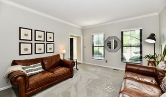1852 Valleywood Dr, Avon, IN 46123