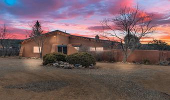 42 Hondo Seco Rd, Arroyo Hondo, NM 87513