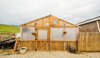 50 Valley Dr, Buffalo, WY 82834