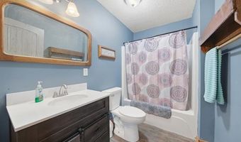 5929 E 430 Rd, Adair, OK 74330