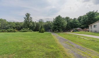 805 Farnum Pike, North Smithfield, RI 02896