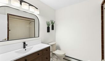 181 Demorest Ave, Avenel, NJ 07001