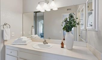 2591 Regent Rd, Carlsbad, CA 92010