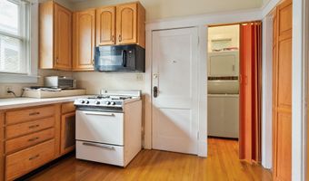 685 Myrtle Ave, Albany, NY 12208