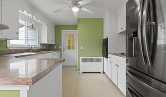 50 Loring Ave, Auburn, ME 04210