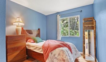 15-1976 16th Ave, Keaau, HI 96749