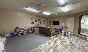 825 Dennison Hts, Batesville, AR 72501