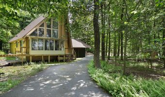 27 Longfellow Cir, Albrightsville, PA 18210