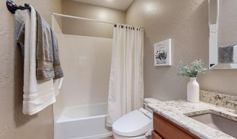 824 GOLDEN YARROW Trl, Bernalillo, NM 87004