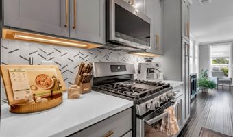 547 LEFTWICH Ln #88, Annapolis, MD 21401