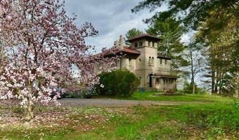7 Old Depot Rd, Chester, CT 06412