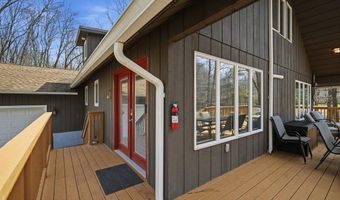 240 Keats Ln, Albrightsville, PA 18210