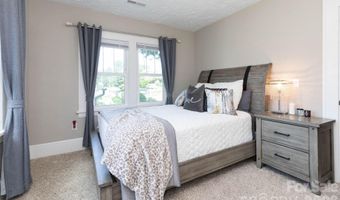 752 Fairview Rd, Asheville, NC 28803