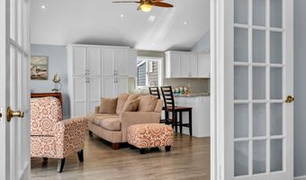 209 Fernwood Dr, Bayville, NJ 08721