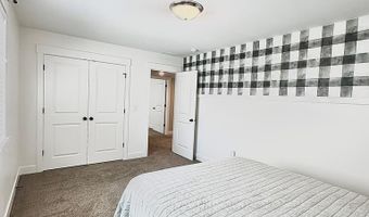 2737 Pinfire Crk, Ammon, ID 83406