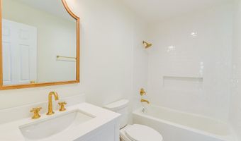 6 BELVEDERE Ct, Annapolis, MD 21403