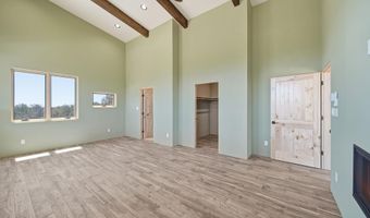 102 Spanish Peaks Rd, Arroyo Hondo, NM 87513