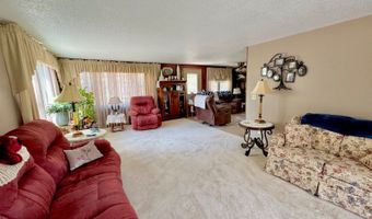 112 8403rd St SW, Bowman, ND 58623