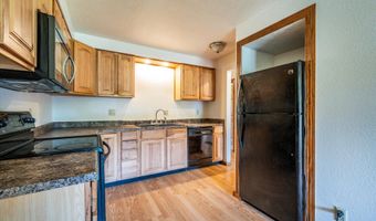1135 1ST St NE, Bandon, OR 97411