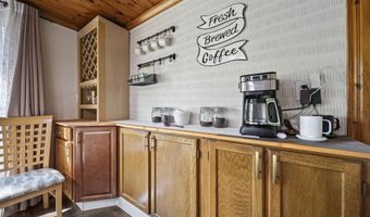 50 Long Hill Rd, Raymond, NH 03077