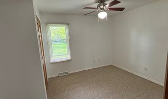 22628 W Silver Lake Ave, Antioch, IL 60002