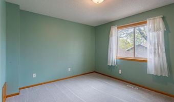 13742 Underclift St NW, Andover, MN 55304