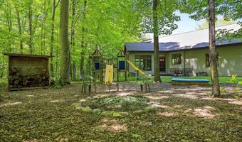 N3880 ANITA WIECKERT Road, Appleton, WI 54913