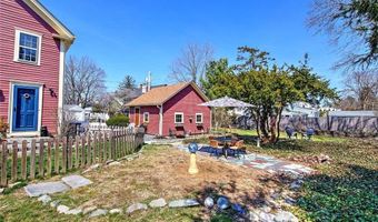 324 Pleasant St, East Providence, RI 02916