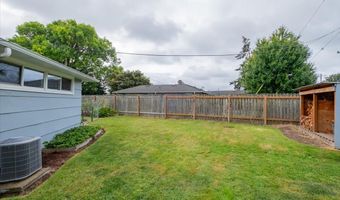 3630 CIRCLE Dr, Albany, OR 97322