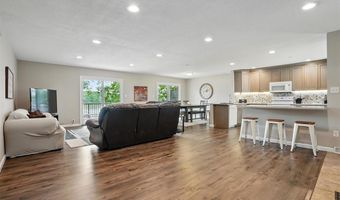 2320 Rice Ridge Ln NE, North Liberty, IA 52317