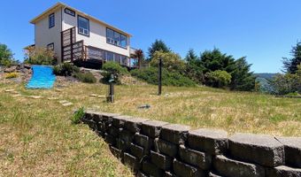 97661 MARINA HEIGHTS Loop, Brookings, OR 97415