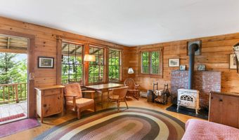 1048 Cottage Rd, Averill, VT 05903