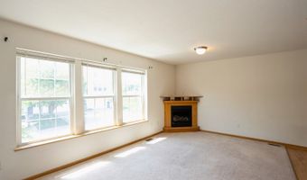 1246 SE Village View Ln, Ankeny, IA 50021