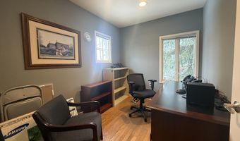 2405 S Main St, Ann Arbor, MI 48103