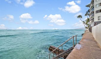 2957 Kalakaua Ave 415, Honolulu, HI 96815