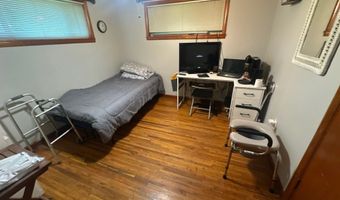 1104 W Center St, Beebe, AR 72012