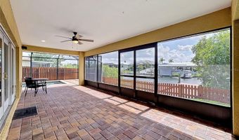 6517 SOLITAIRE PALM Way, Apollo Beach, FL 33572
